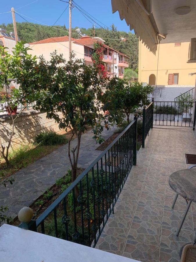Dionysus Apartments&Studios Sívota Exterior foto